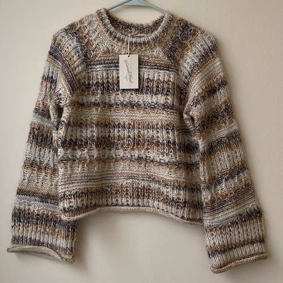 Universal Thread Sweaters - Women's Knit Sweater!